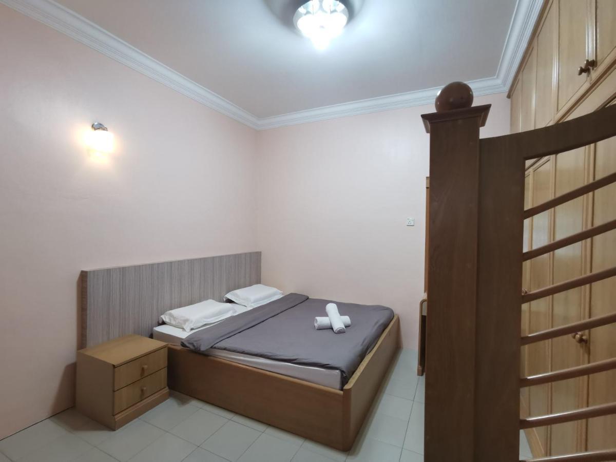 Diy Palm Court Bedroom Kuantan Ngoại thất bức ảnh